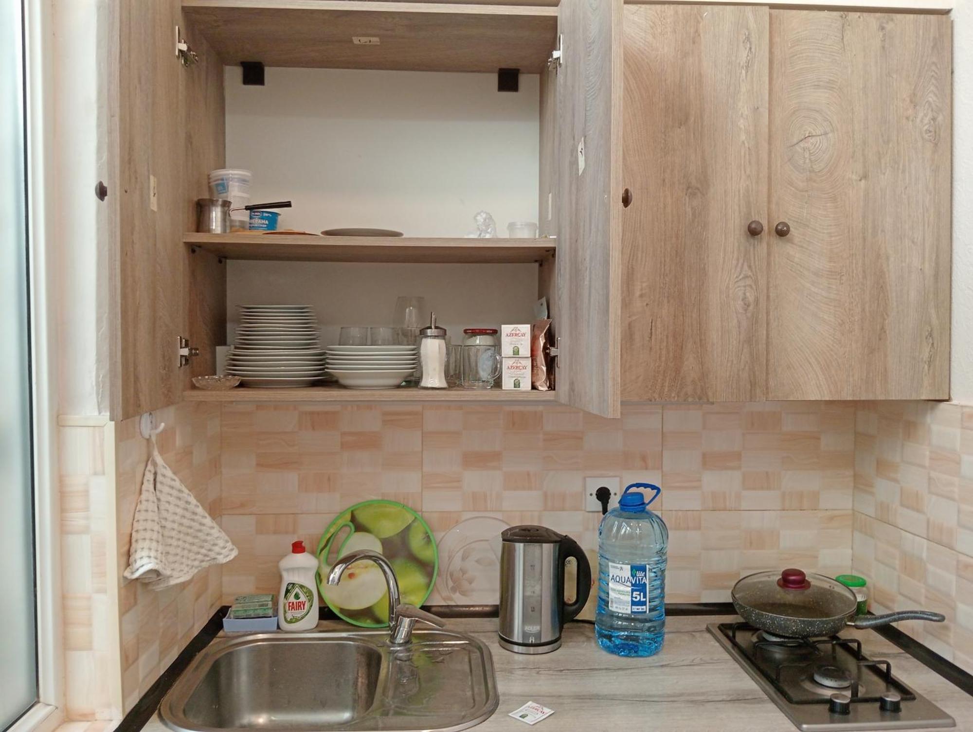 Apartment On The Delara Aliyeva Street Bakoe Buitenkant foto